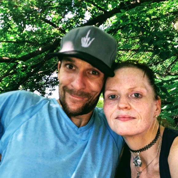 Meet your Posher, Melanie & Dylan - Picture 3 of 6